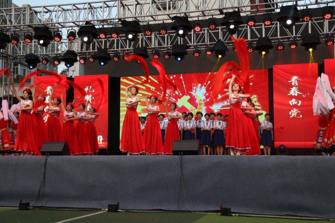 厨房台面大理石好还是不锈钢好???游戏画面