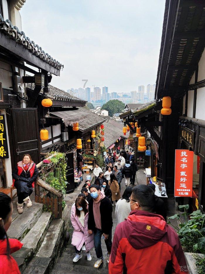 瑞雪迎两会！省人大代表如期报到