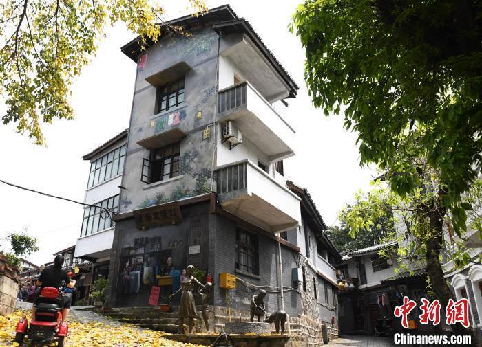 逃出郊外露营地